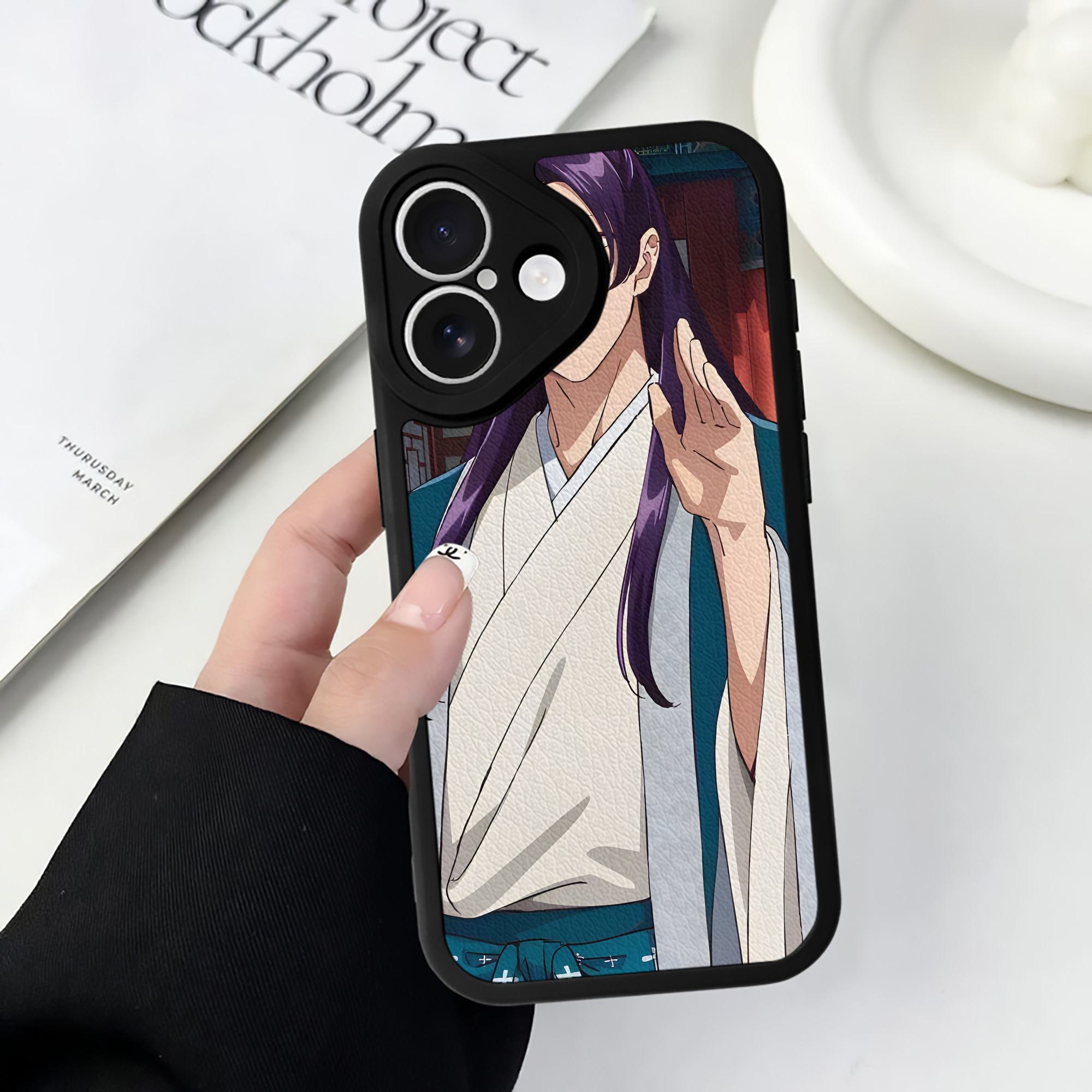 薬屋のひとりごと The Apothecary Diaries 【iPhone 16シリーズ対応】シリコンスマホケース（レザー調） 材質：シリコン